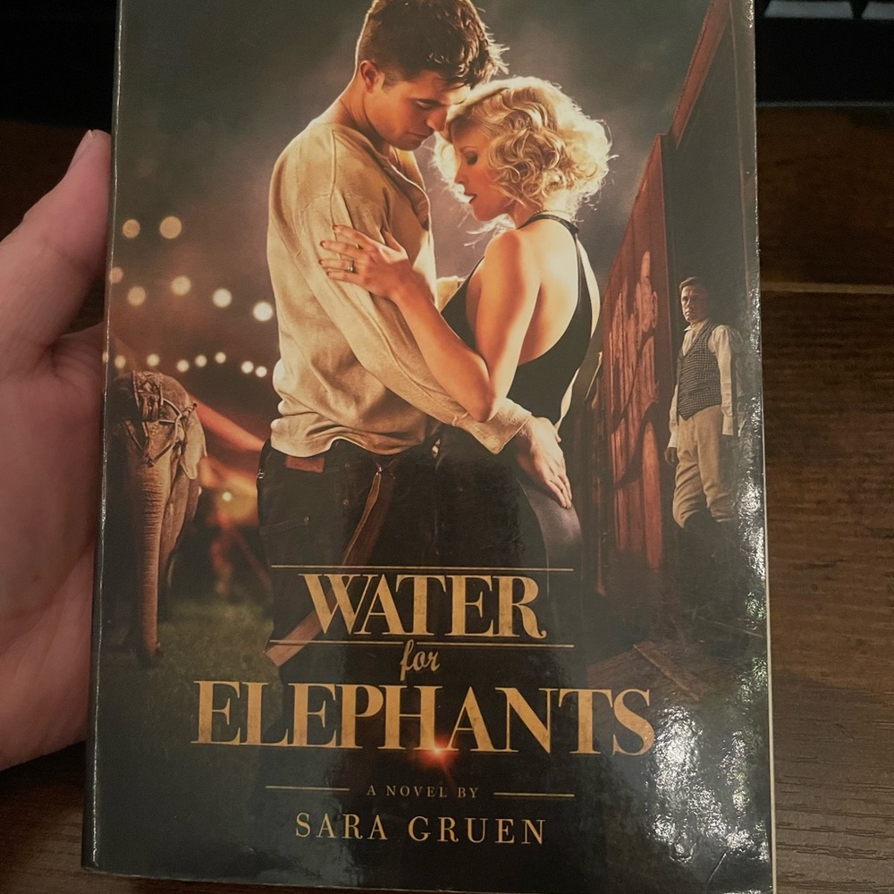 Water for Elephants by Sara Gruen